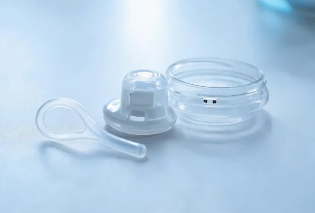 Anti-colic bottle vent detail